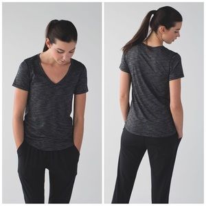 Lululemon T-Shirt
